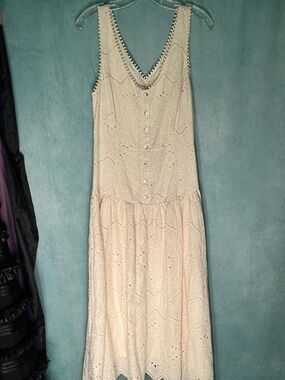 NWT House Of Harlow Eyelet Dress
